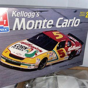 AMT Terry Labonte Kellogg's Monte Carlo Car Kit Skill 2